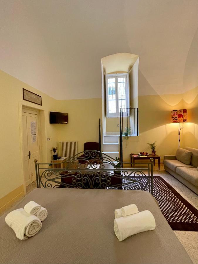 4 Balconi Rooms- Dimora Arditi