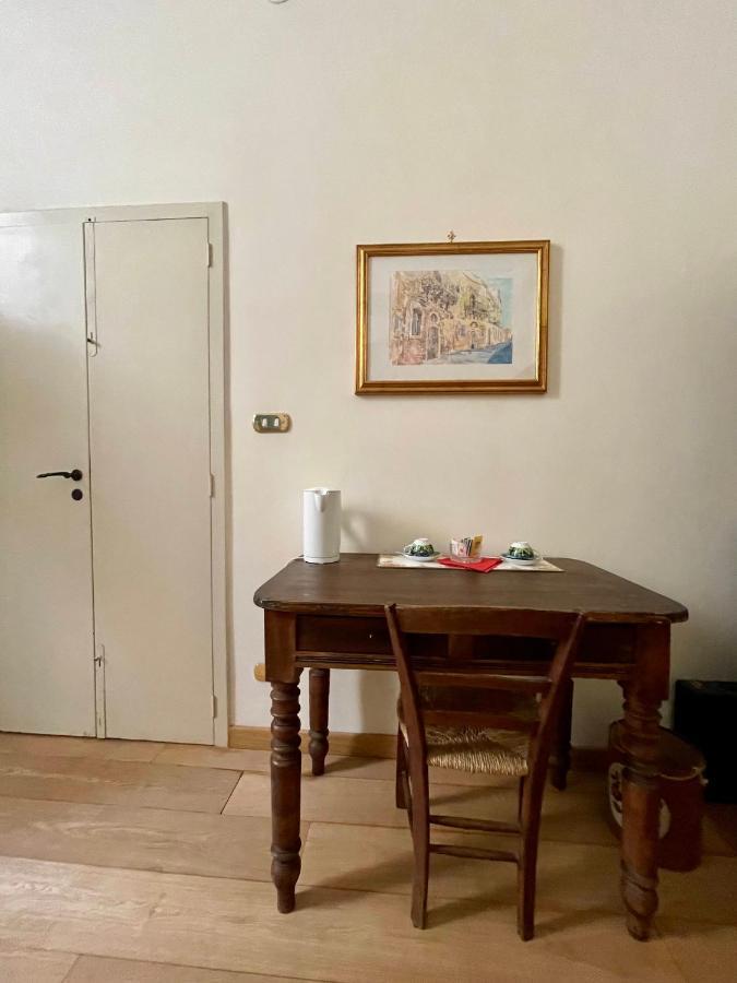 4 Balconi Rooms- Dimora Arditi * Lecce