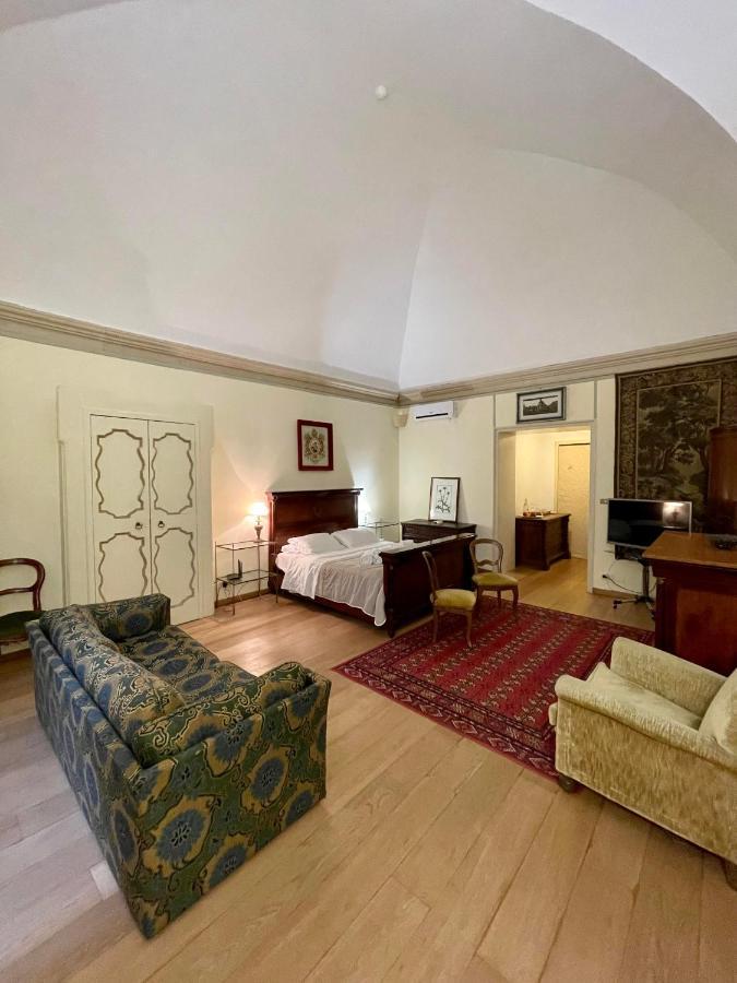 4 Balconi Rooms- Dimora Arditi Frühstückspension Lecce