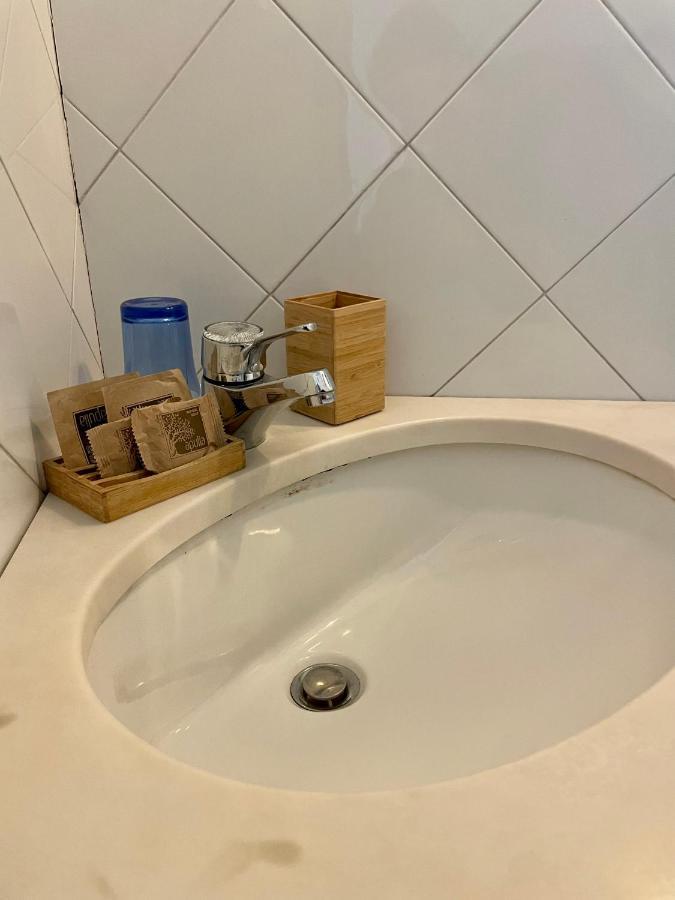 4 Balconi Rooms- Dimora Arditi Bed & Breakfast