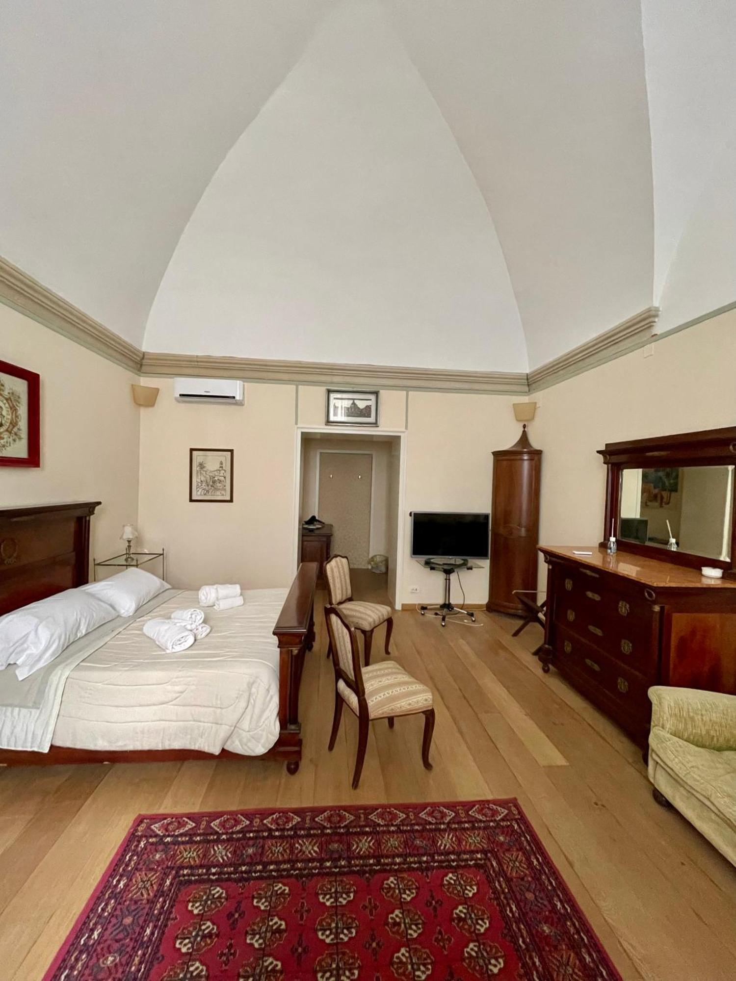 4 Balconi Rooms- Dimora Arditi