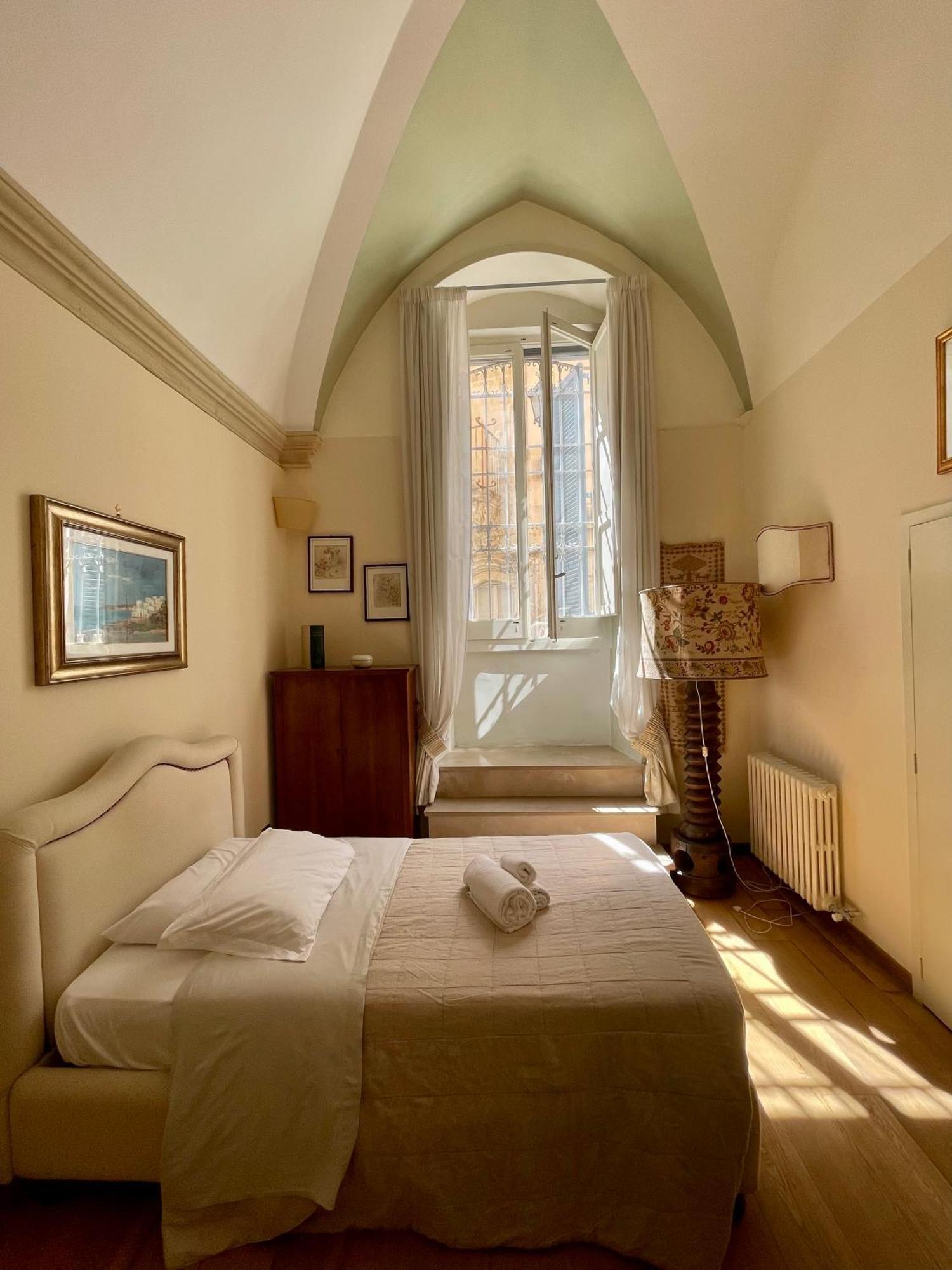 4 Balconi Rooms- Dimora Arditi Frühstückspension *