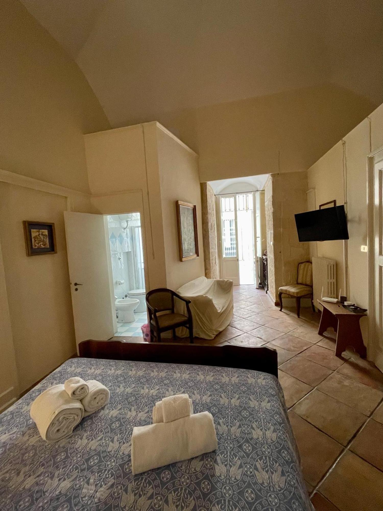 4 Balconi Rooms- Dimora Arditi Frühstückspension