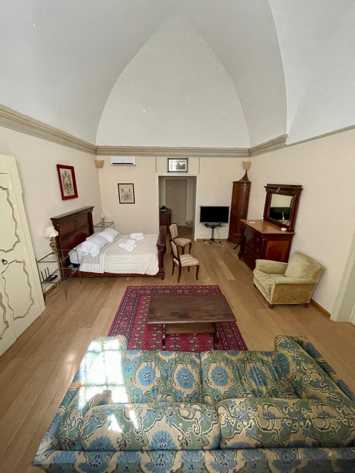 4 Balconi Rooms- Dimora Arditi